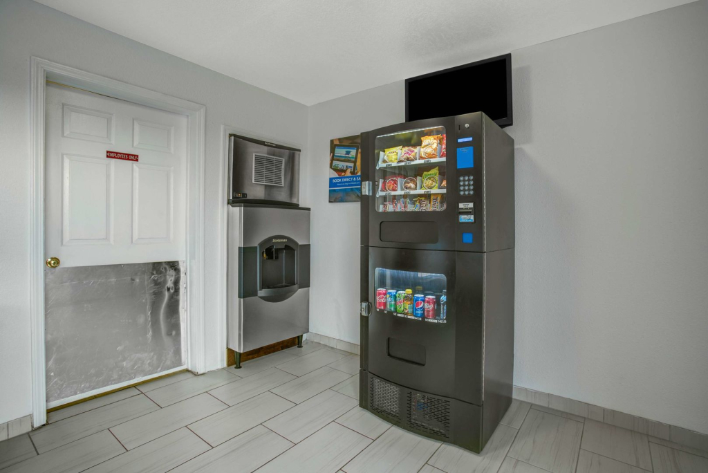 Motel 6-Baker City, OR