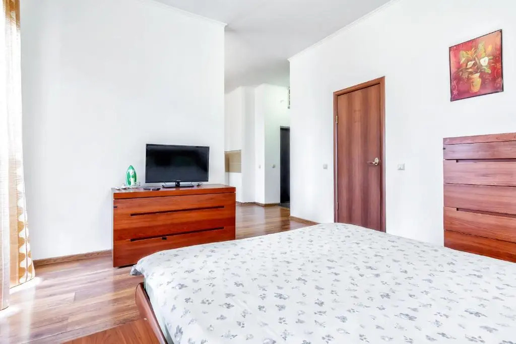 423 Apartamenty v tsentre Otlichno podhodjat dlja komandirovannyh i turistov