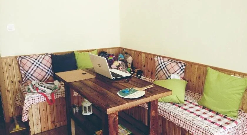 Summer is sunshine Hostel QD