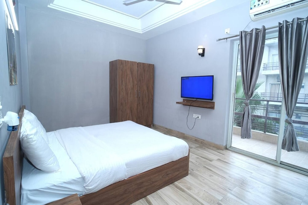 Luxsugero Premium 3BHK Independent Villa