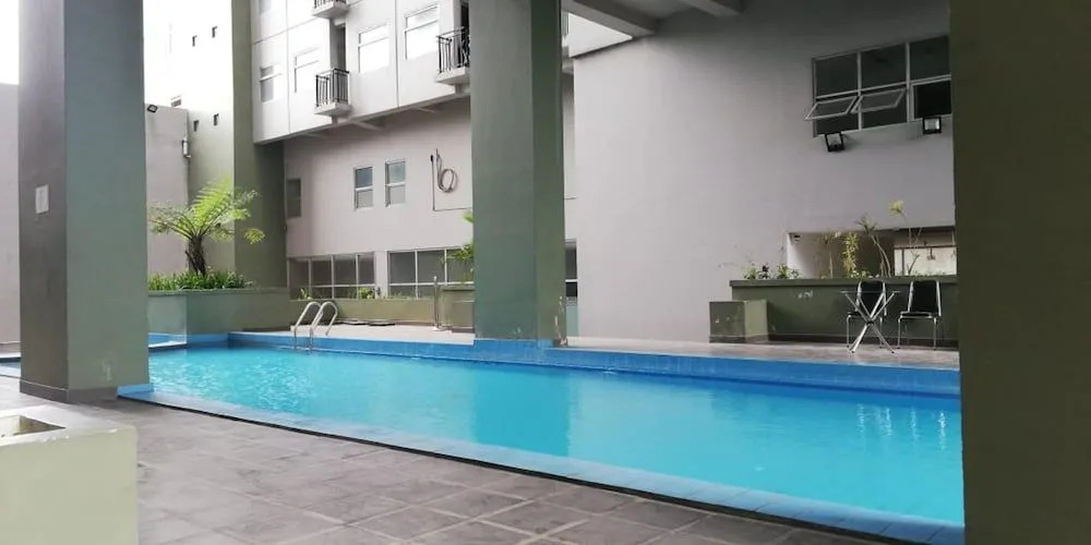 OYO 2396 Apartment Grand Asia Afrika By Prisma