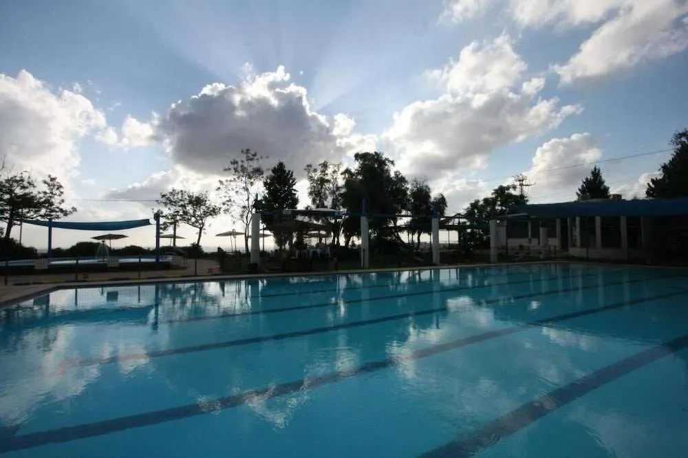 Neve Shalom Hotel