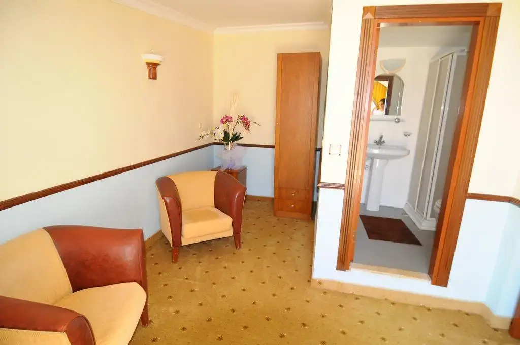 Han Palace Hotel