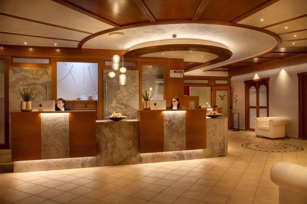 ADLER MERYEM wellness hotel - Andalo