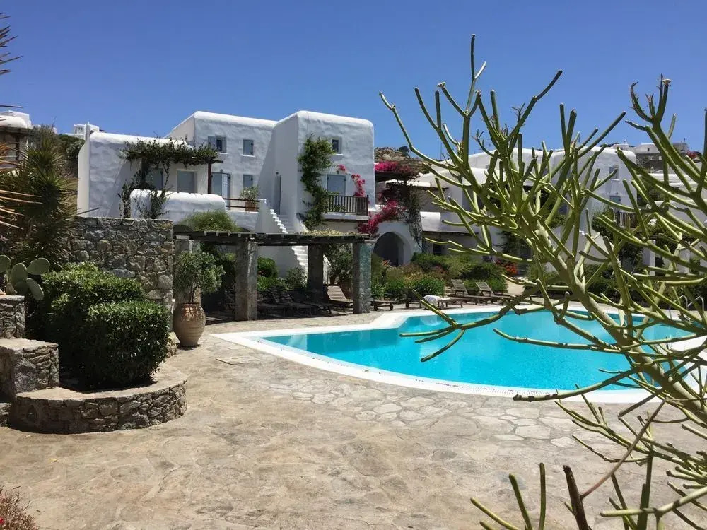 Ornos Apartments