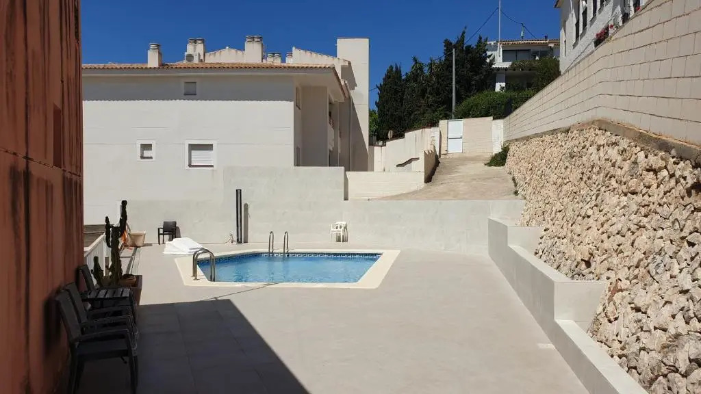 A005 - Ático dúplex en el centro de Altea con vistas parciales al mar