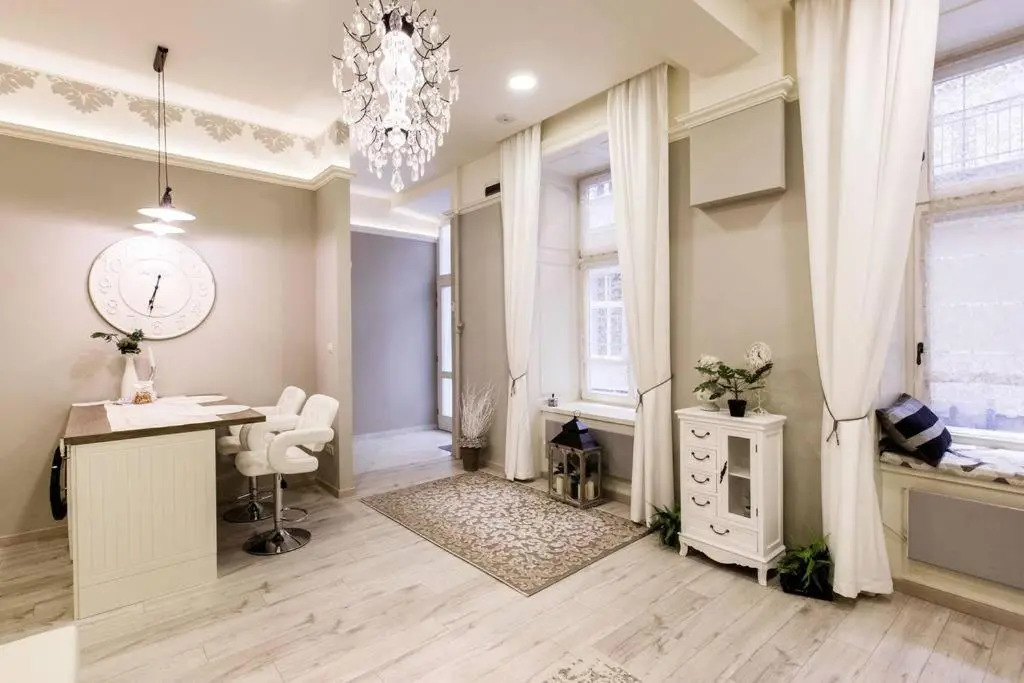 Main Street Comfort Aparmtent
