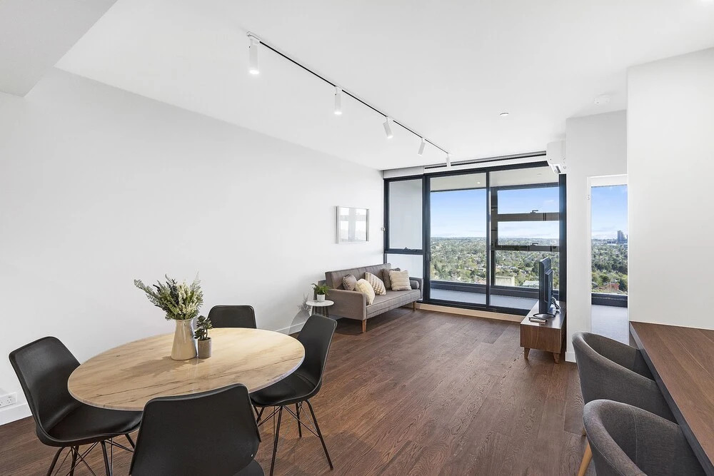 Roomerang at Nest 6