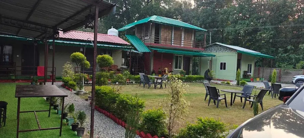 Corbett Sunrise India Homestay