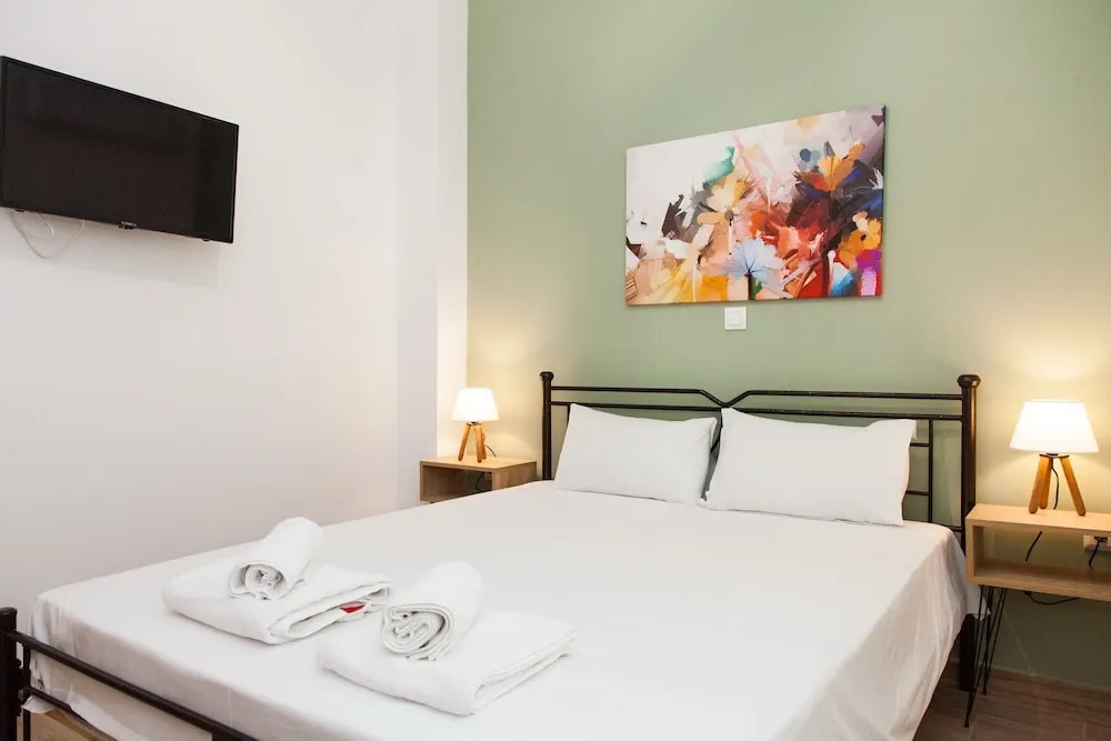 Beautiful new apartment in Petralona