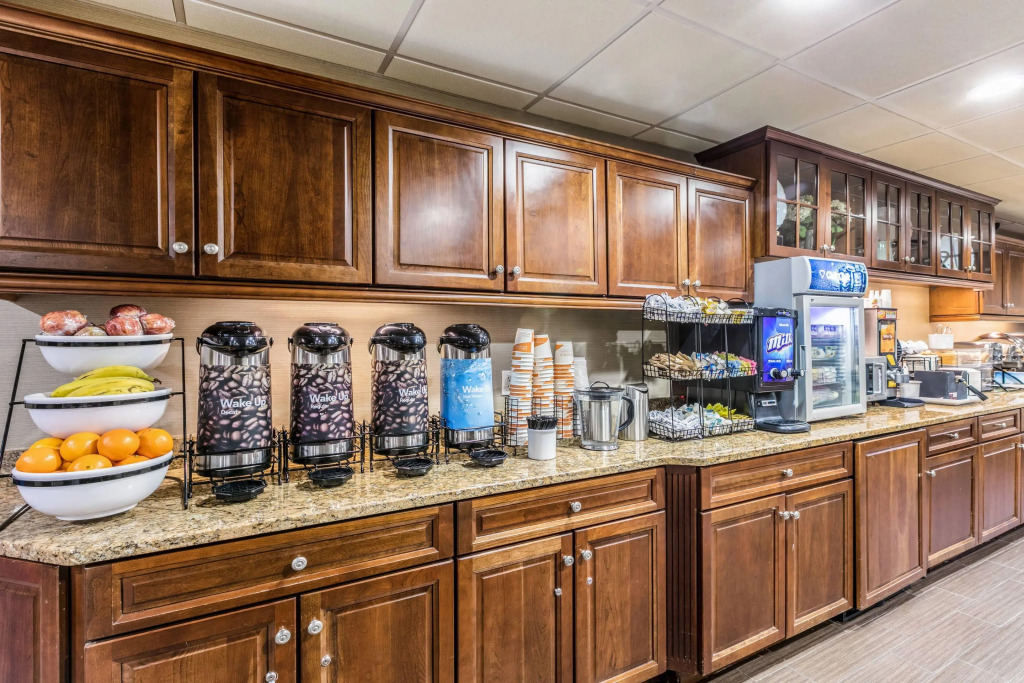 Comfort Inn Medford-Long Island