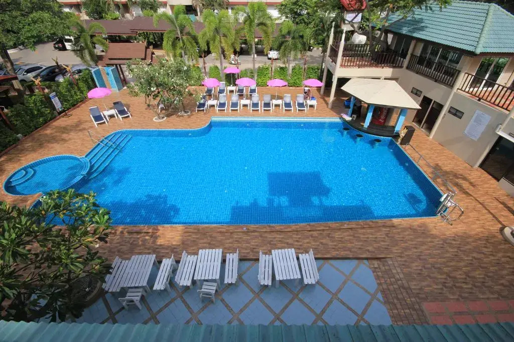Diana Garden Resort - SHA Extra Plus