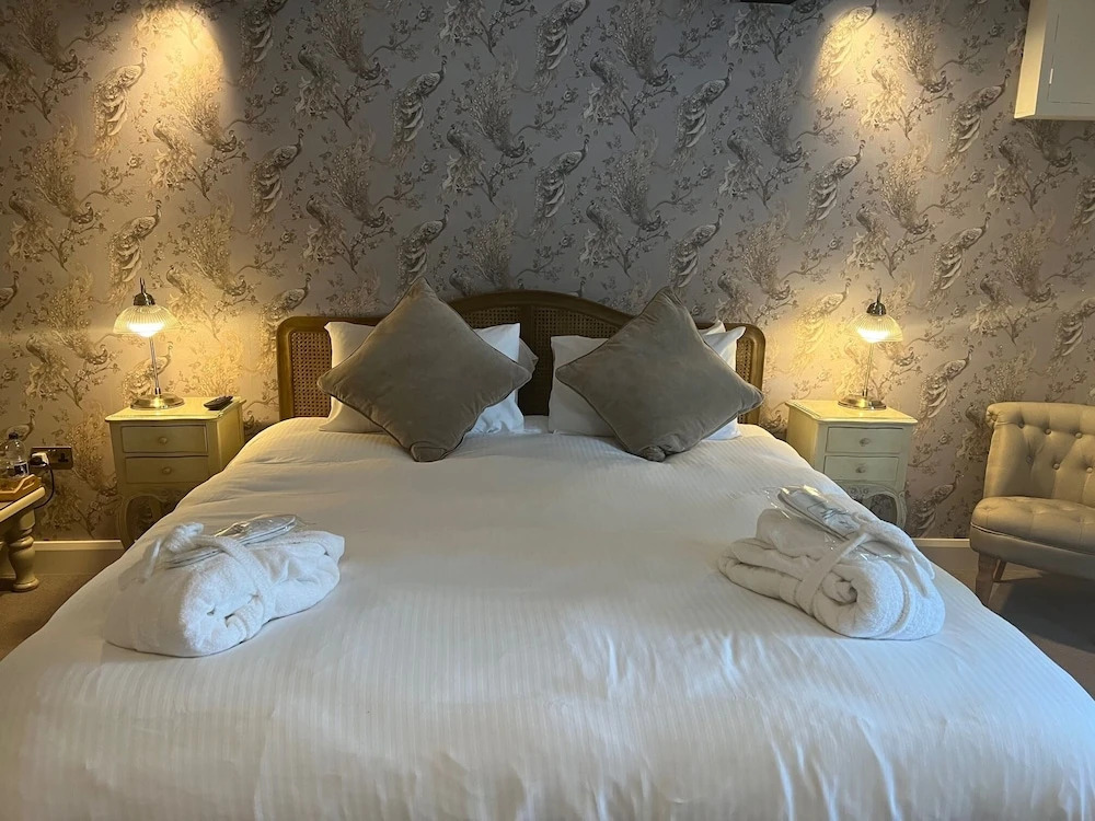 Berts Rooms at The Black Horse Inn