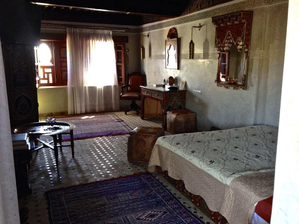 Riad Toyour- Riad of birds