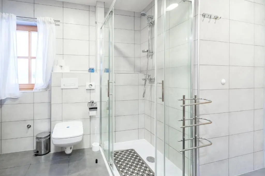 Chalet Markoci With Hot Tub - Happy Rentals