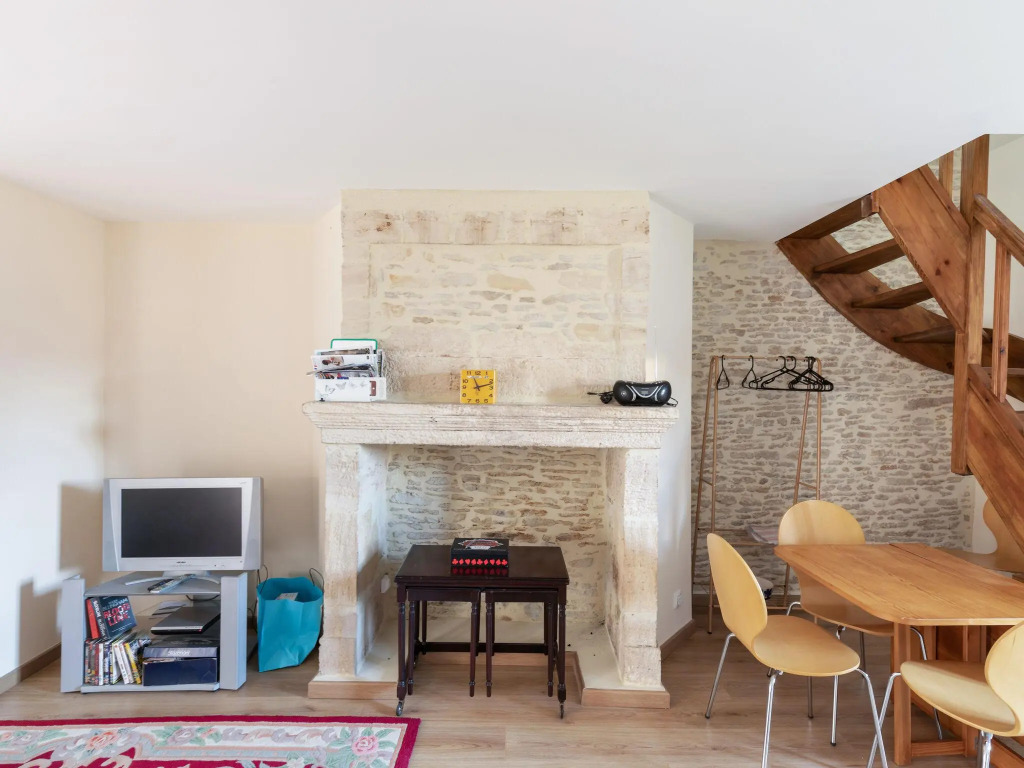 Cozy Apartment in Maisy near Sea