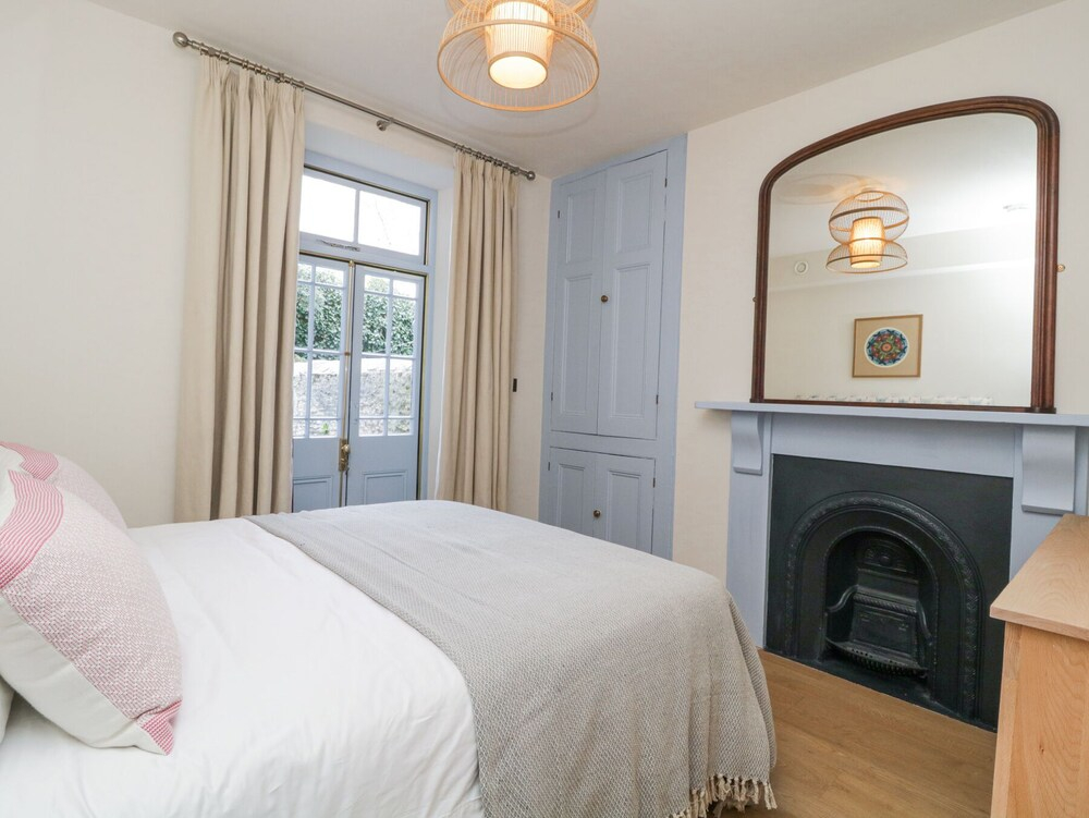Tamar 2 Sussex Place
