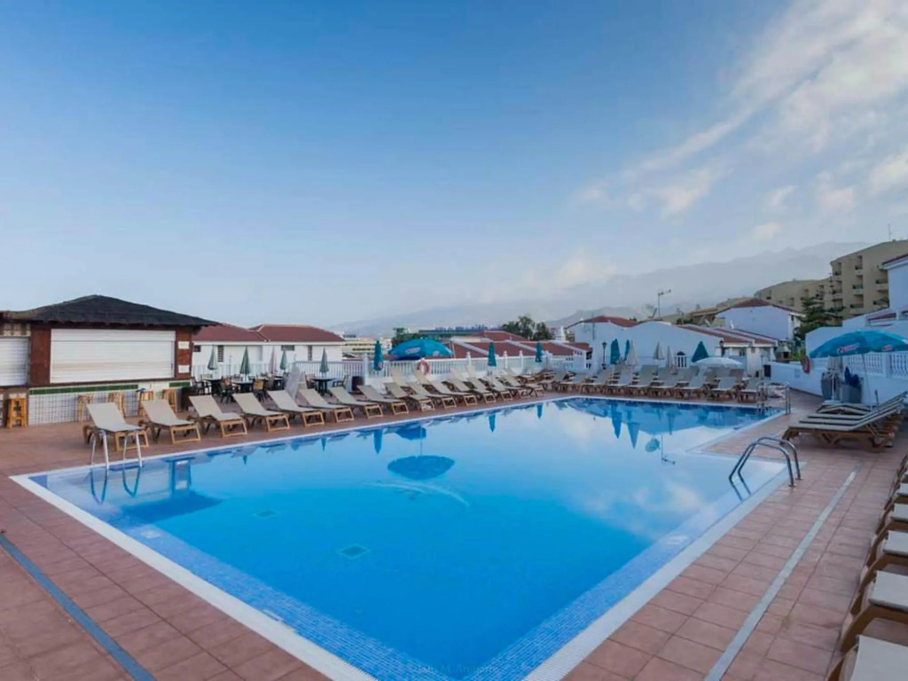 Welcoming Holiday Home in Adeje with Swimming Pool