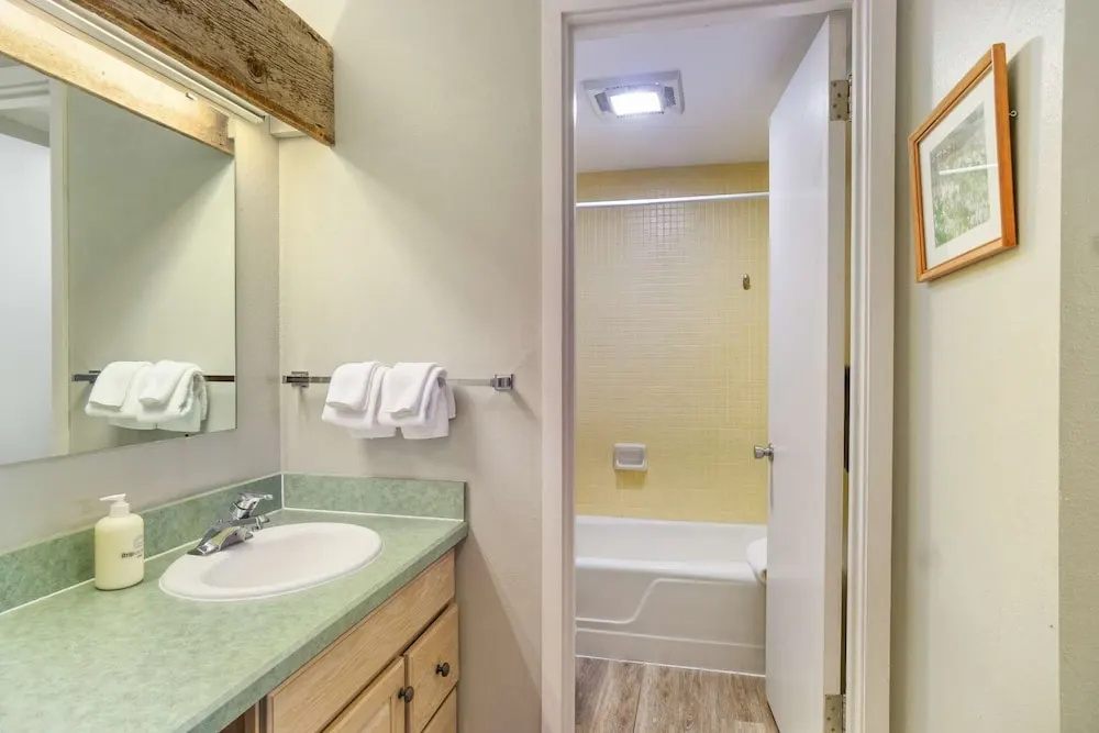 Lichenhearth Condos by iTrip Aspen Snowmass