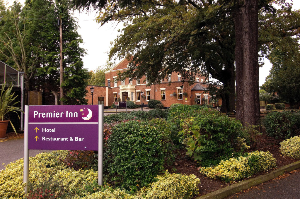 Premier Inn Wirral - Childer Thornton