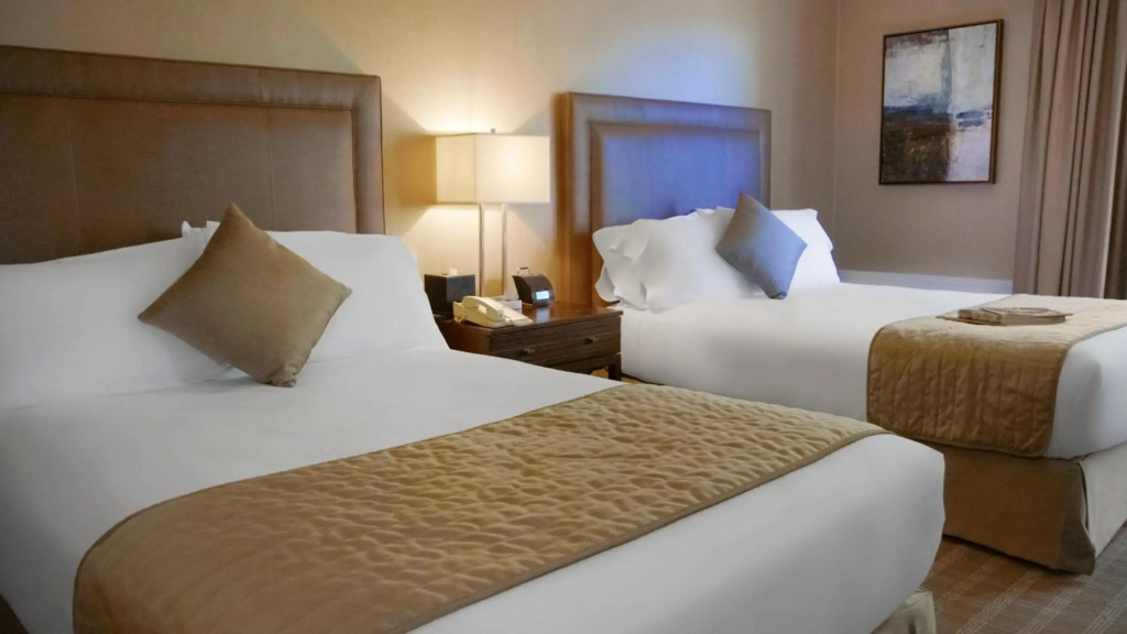 Ethan Allen Hotel
