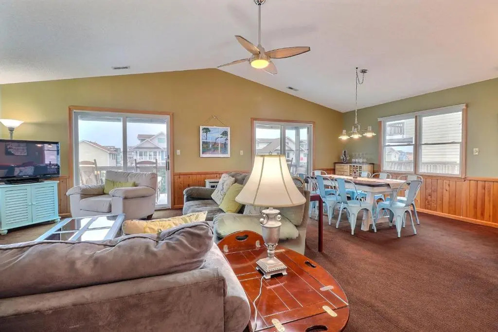 5108 Boone-Docks 4 Min Walk to Beach