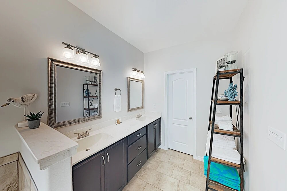 Cypress Breeze Plantation W/ Pool, Near Beach 4 Bedroom Home