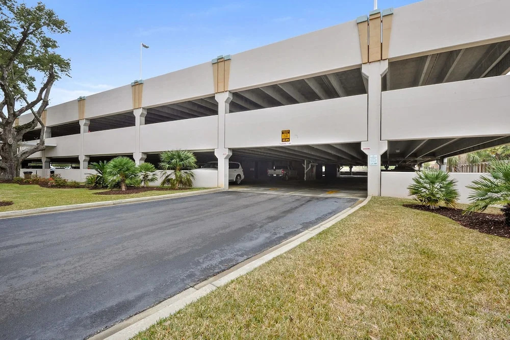 Legacy1-1107 2 Bedrooms 2 Bathrooms Condo