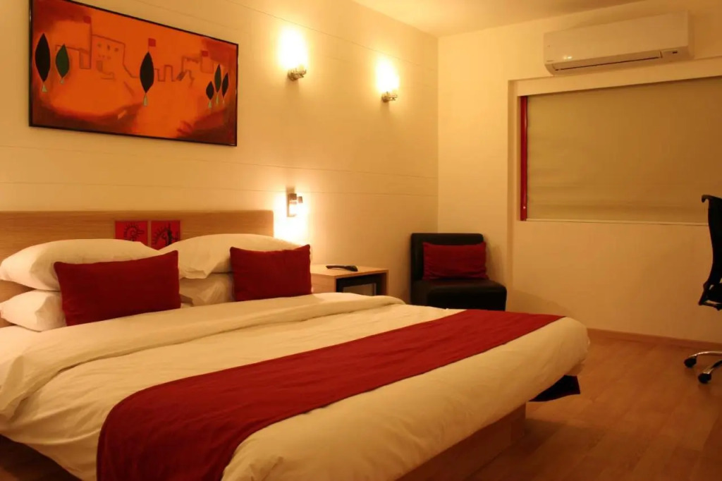 Red Fox by Lemon Tree Hotels, East Delhi