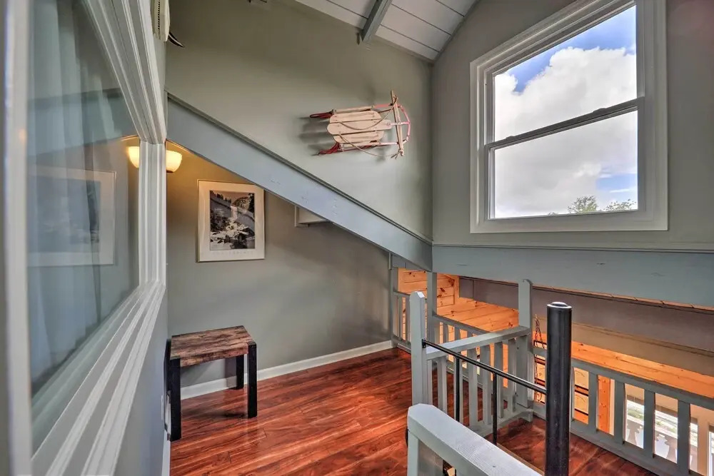 Cozy Condo: Walk to Resort, 9 Mi to Sugar Mountain