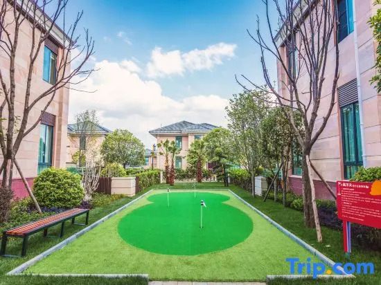 Yiyang Lefu Hot Spring Holiday Hotel