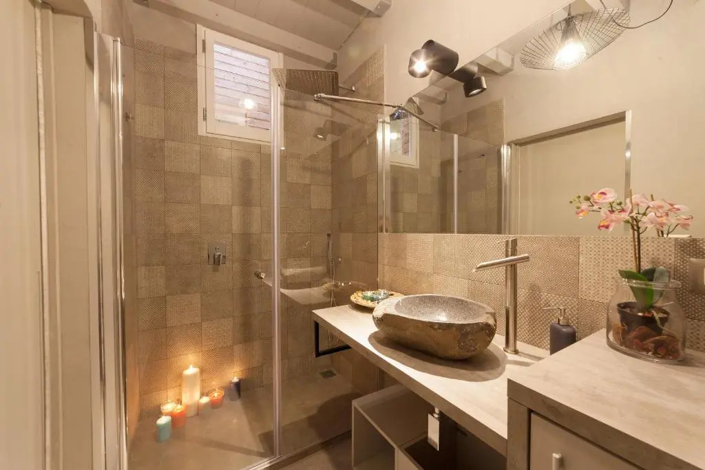 Cavour16 Suite