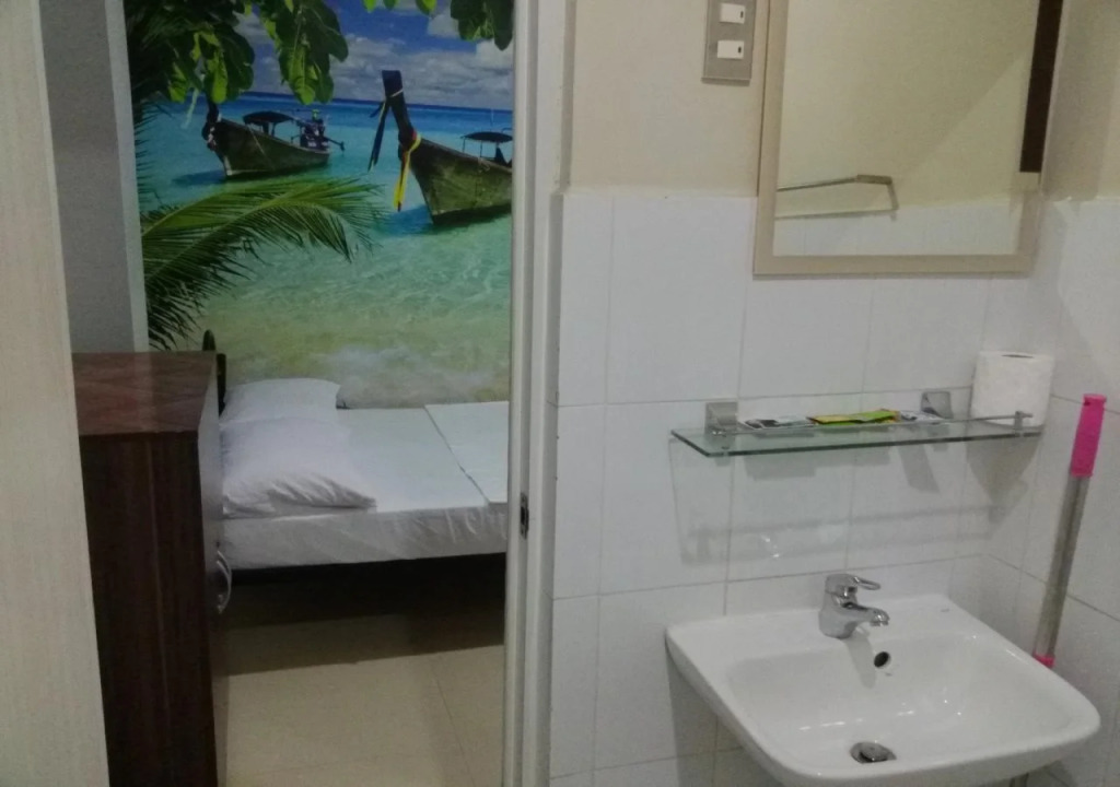 Isyian Beach House Retreat