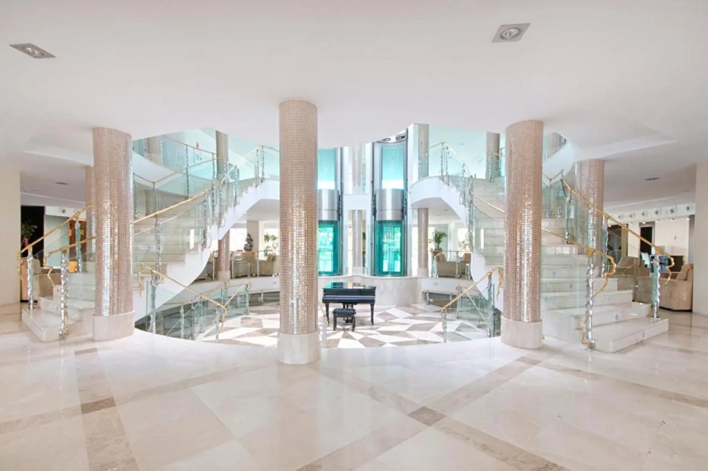 Hotel Granada Palace, Affiliated by Melia