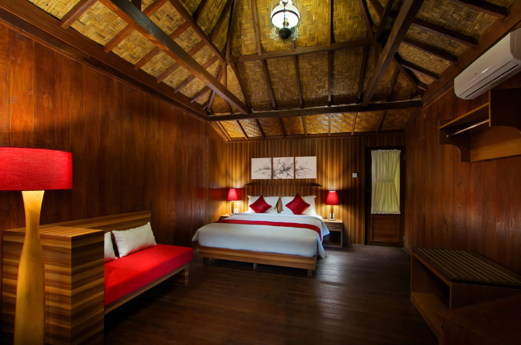 Mangrove Paradise Retreat