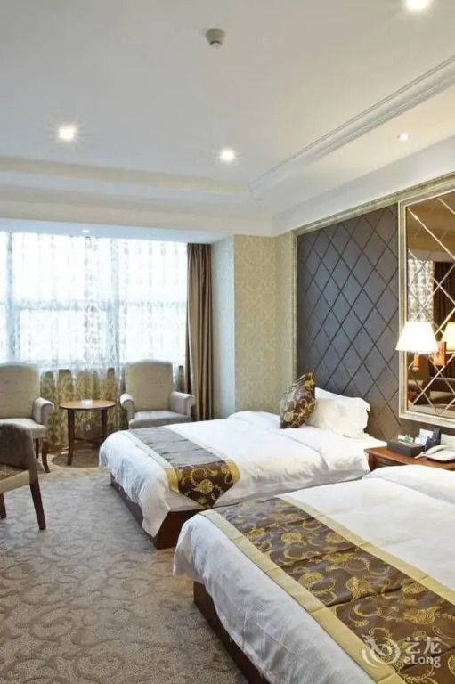 Runhechuan Business Hotel