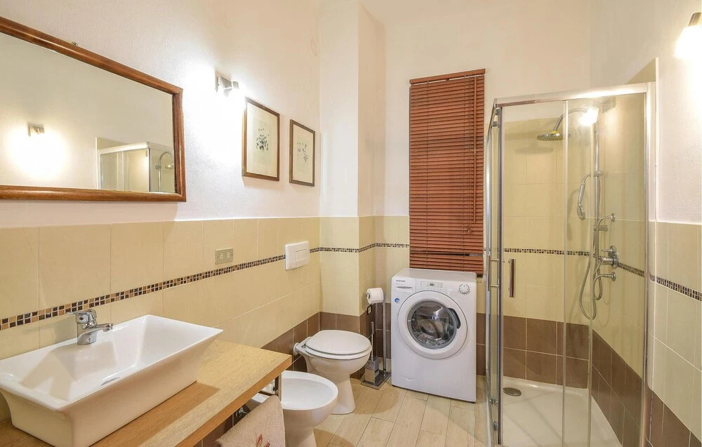 Nice Home In Santo Stefano Magra With Wifi