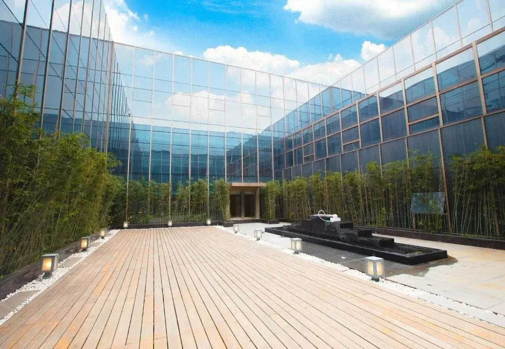 Zhenjiang Yinhong Business Boutique Hotel