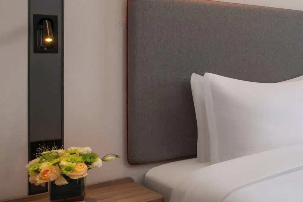 Holiday Inn Express Qingdao City Balcony by IHG