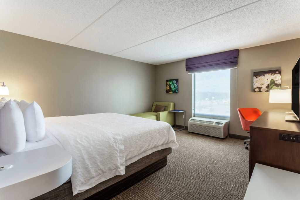 Hampton Inn & Suites Chicago - Libertyville