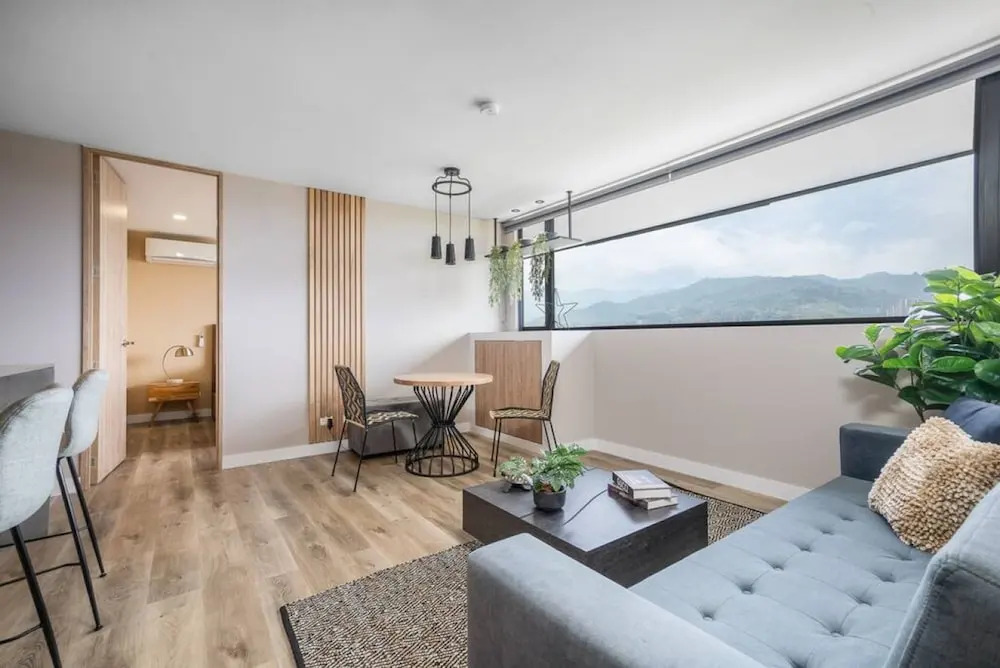 Go Living Suites - 601