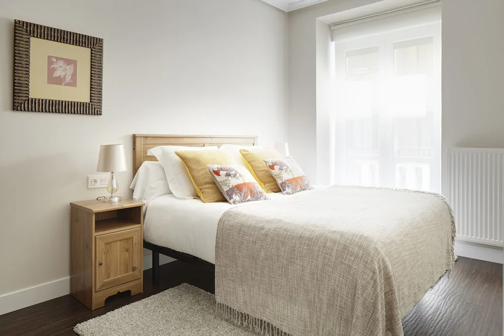 Bermingham Apartment by FeelFree Rentals