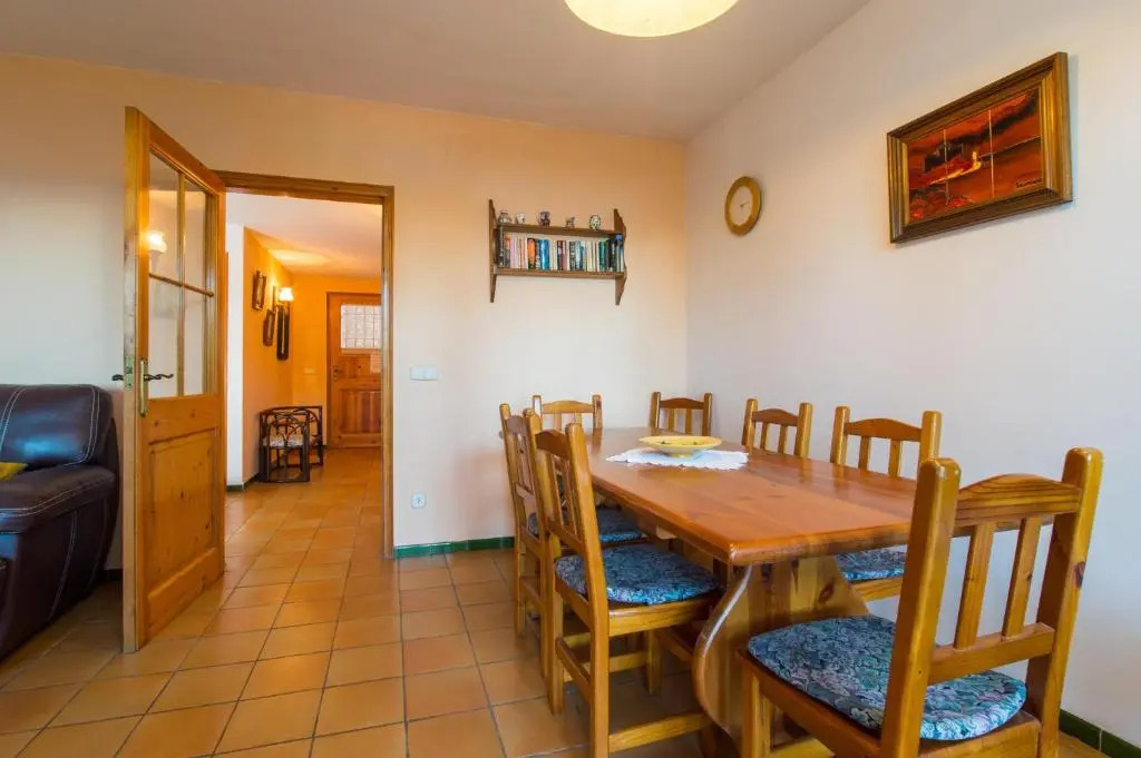 L-1 Calella DE Palafrugell 8 PAX