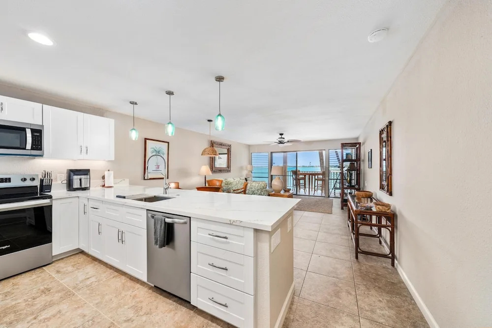 Big Island Sea Village 3212 by Coldwell Banker Island Vacations