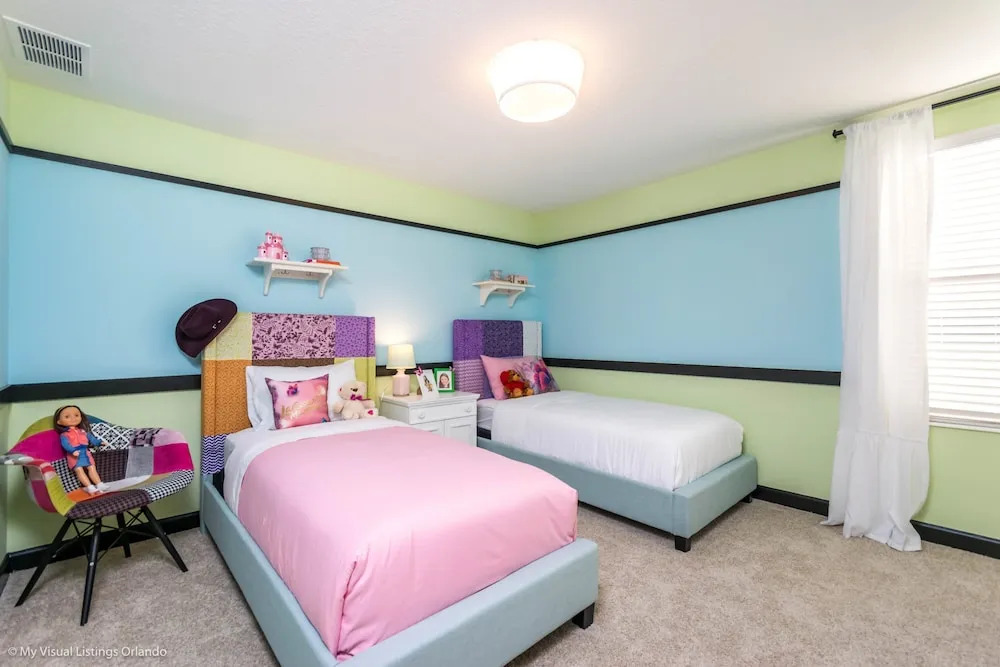 8 Bdrm Villa W Game Room and Cinema
