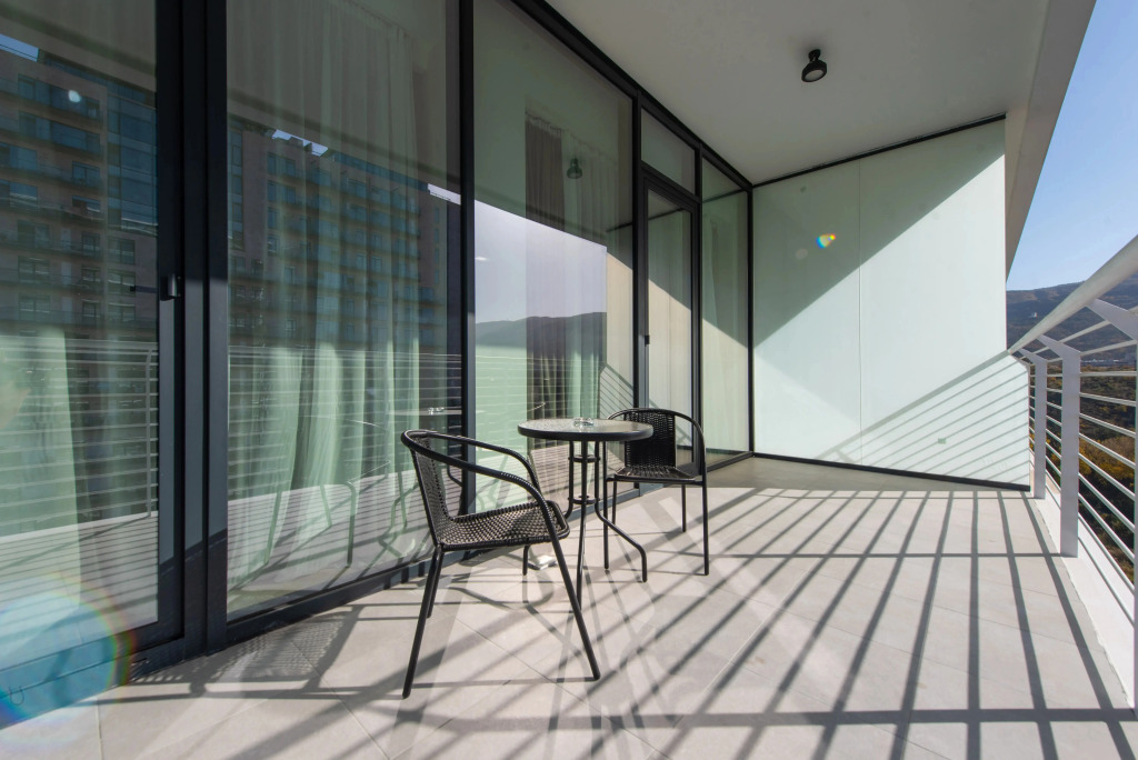 Apartments with a Beautiful View of the City and Mountains