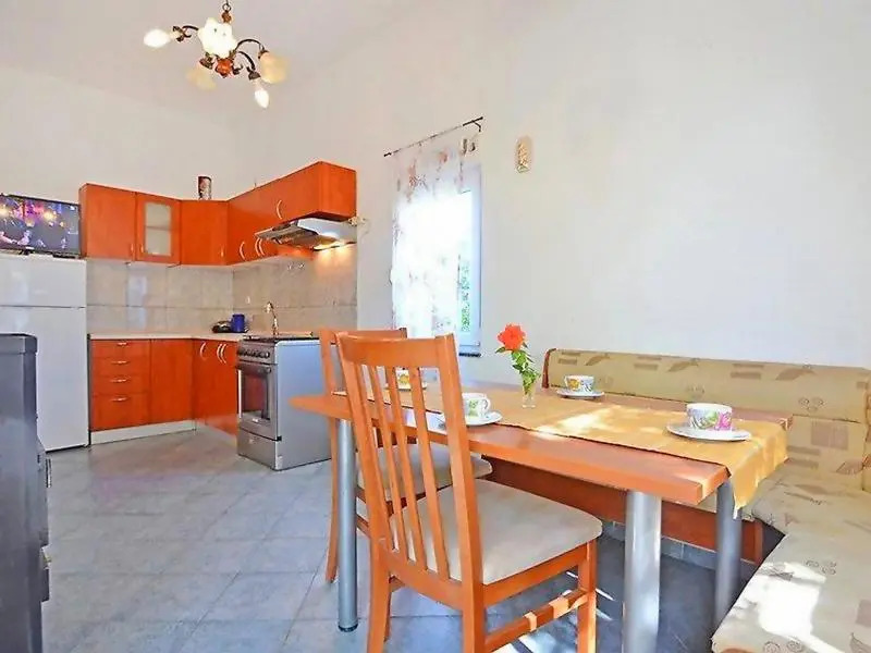 Apartments Bili