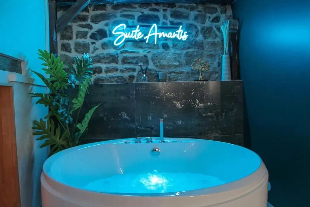 SUITE AMANTIS évadez vous dans l'univers MYKONOS