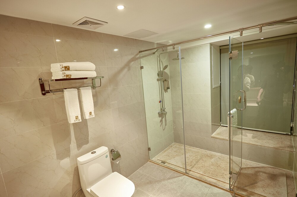 Xinghui Hotel