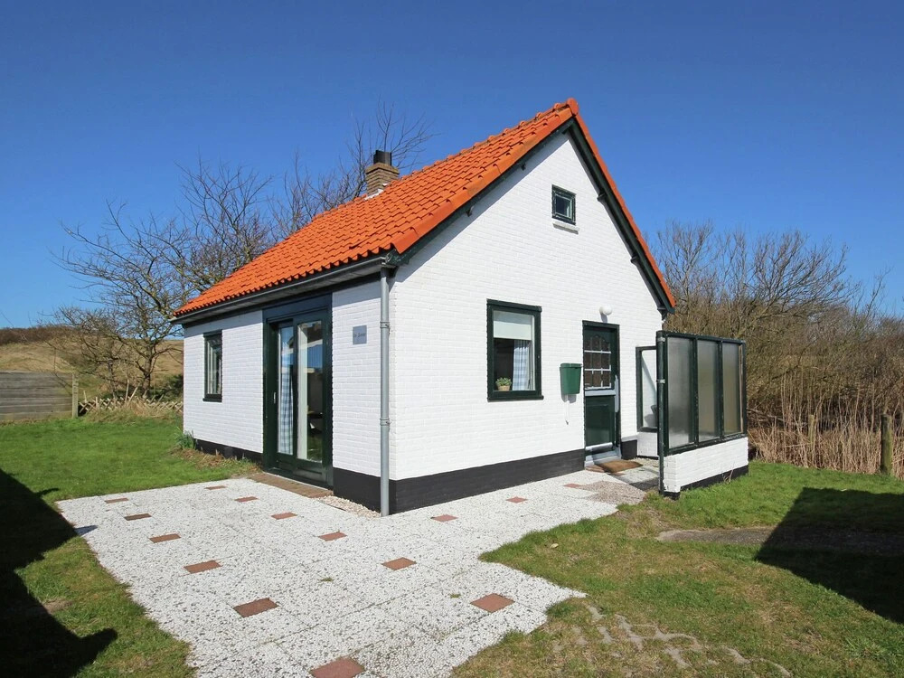 Gorgeous Holiday Home in Groote Keeten With Garden